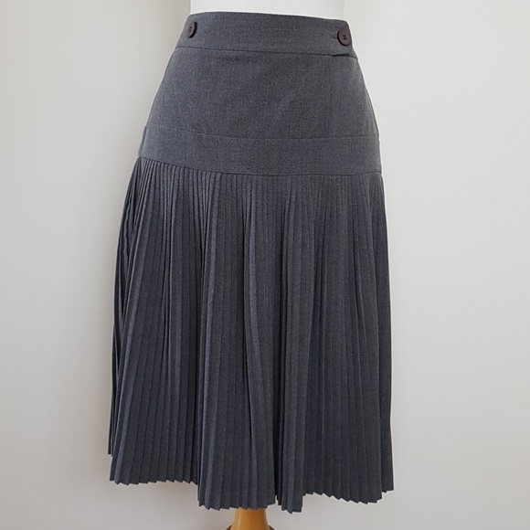 GRACE ELEMENTS Pleated Gray Skirt - Picture 3 of 6